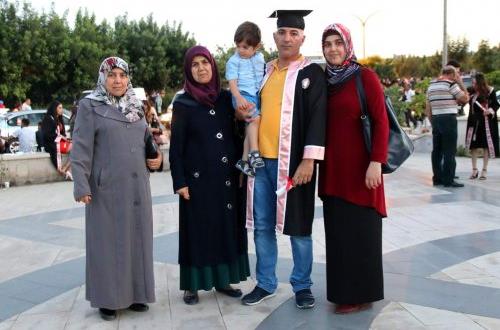 Hatay basın camiasının örnek ismi: Çift diplomalı Talip Köleoğlu