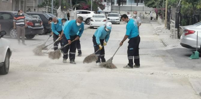 ANTAKYA BELEDİYESİ EKİPLERİNDEN KAPSAMLI TEMİZLİK ÇALIŞMASI