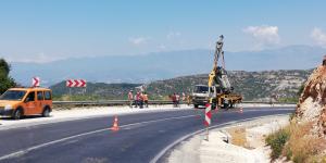 Hatay’da otomobil şarampole devrildi: 1 ölü, 4 yaralı