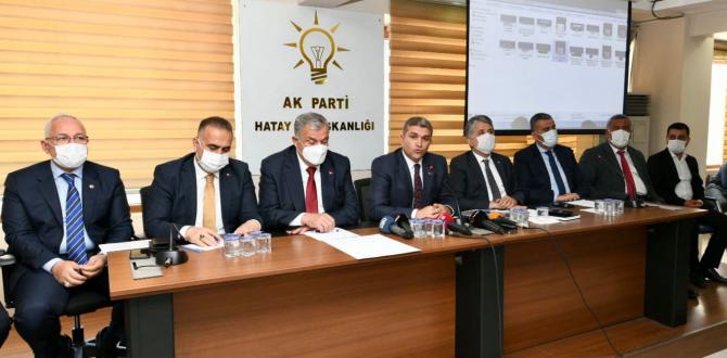 BAŞKAN YILMAZ, AK PARTİ İL BAŞKANLIĞINDA BASIN TOPLANTISINA KATILDI