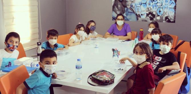 ANTAKYA BİLİM MERKEZİ DERSLERE KALDIĞI YERDEN DEVAM EDİYOR