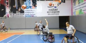 MAVİ-BEYAZLI BASKETBOLCULARDA HEDEF 1. LİG