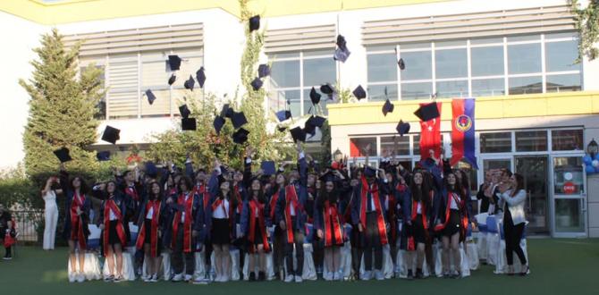 TED Hatay kolejinde mezuniyet heyecanı!