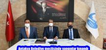 Antakya Belediye meclisinde yangınlar kınandı