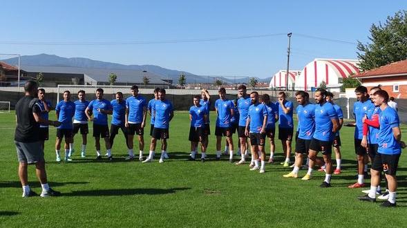 İskenderunspor lige bileniyor