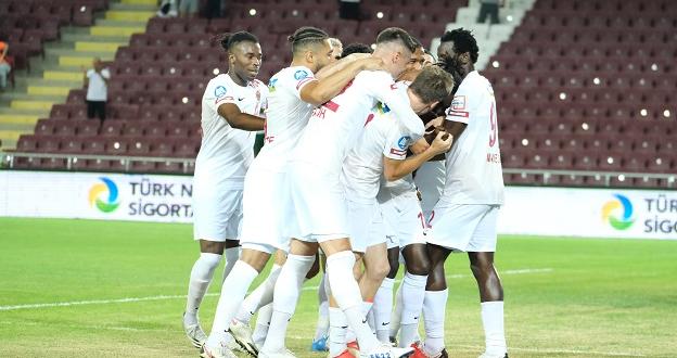 Atakaş Hatayspor Alanya’yı bozguna uğrattı