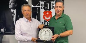 Başkan Yıldız’dan Başkan Çebi’ye plaket