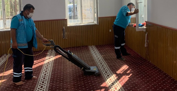 Temiz cami, huzurlu ibadet