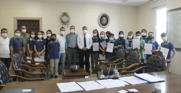 Tecimen: Antakya’da Eğitimin kalitesini arttırıyor