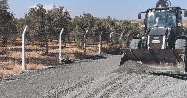 Antakya’da yol yapım çalışmaları sürüyor