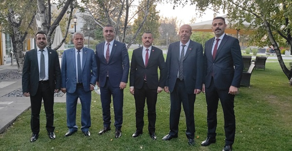 Altınözü heyetinden Vekil Kaşıkçı’ya ziyaret