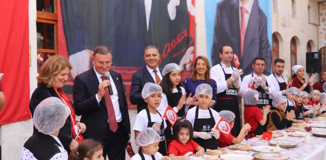 CUMHURİYETİN ÇOCUKLARI BAYRAMI DOYASIYA KUTLADI