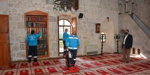 Tarihi Ulu Cami her Cuma titizlikle temizleniyor