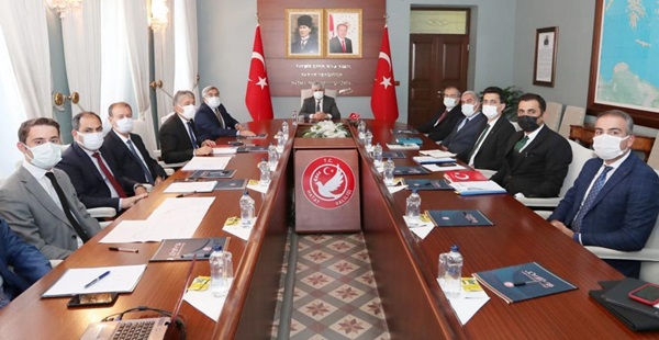 Hatay Valiliği’nde Kırıkhan zirvesi