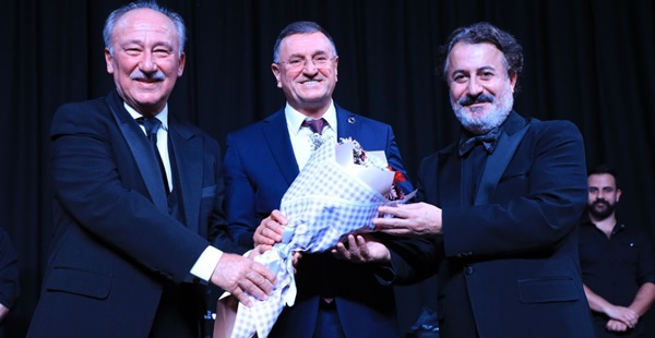 Sanatçılar EXPO 2021 Hatay için sahne aldı