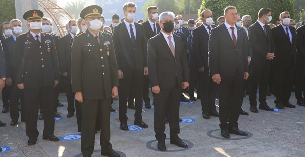 Hataylılar Ata’sını saygıyla andı