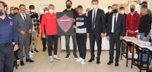 Tutuklu ve hükümlü çocuklar Hatayspor ile maç yaptı