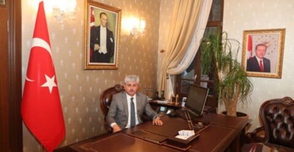 Vali Doğan: Atatürk’ü minnetle anıyorum