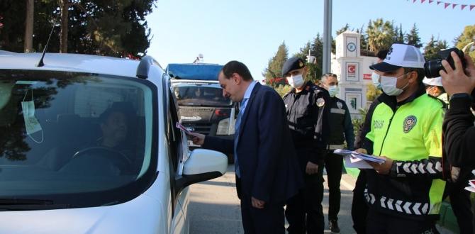 Bir hareketine bakar hayat