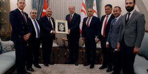 Başkan Sarı, KKTC Cumhurbaşkanı Ersin Tatar’ı ziyaret etti