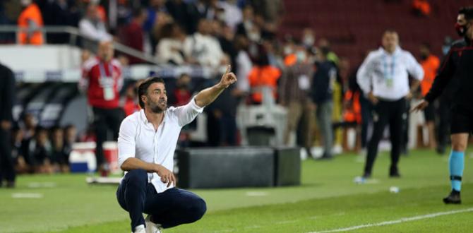 Dortmund’u Örnek Aldık