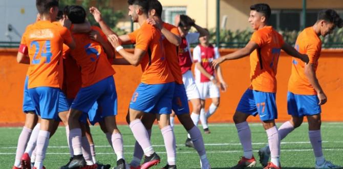 Gençlerden zor galibiyet