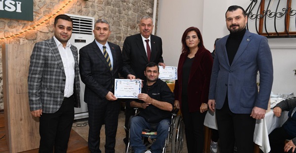 BAŞKAN YILMAZ 3 ARALIK DÜNYA ENGELLİLER GÜNÜNÜ KUTLADI