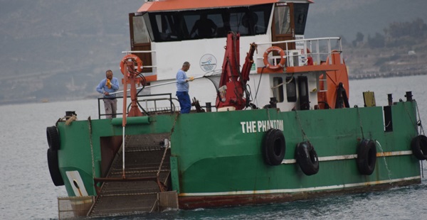 HBB TEKNELERİ DENİZDE TEMİZLİK YAPIYOR