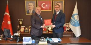 Müdür Çerko, Başkan Yılmaz’ı ziyaret etti