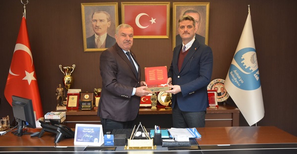 Müdür Çerko, Başkan Yılmaz’ı ziyaret etti