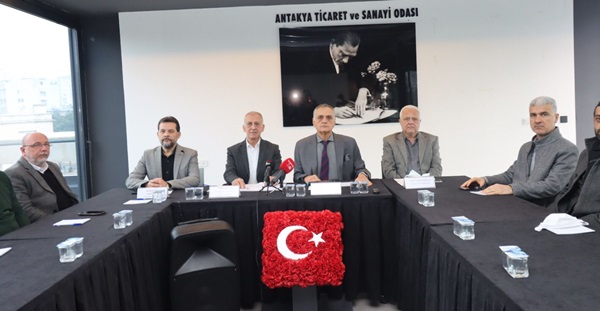 Çinçin: Müteahhitlerin hakları geri verilmelidir