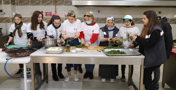 YENEBİLİR OTLAR EXPO İLE YENİDEN GÜNDEMDE