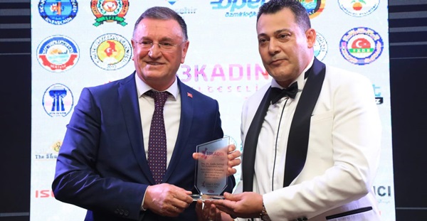 33 KADIN BELGESELİ’NİN GALASI YAPILDI