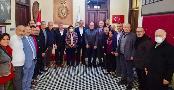 Kaşıkçı ve beraberindekilerden İGC’ye ziyaret