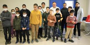 SAVAŞ: ENGELLERİ SEVGİYLE, BİRLİKTELİKLE AŞABİLİRİZ