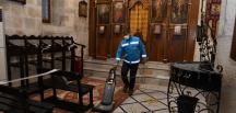 Antakya’da ibadethaneler temizleniyor