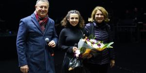 FATMA TURGUT ŞARKILARINI HATAYLILAR İÇİN SESLENDİRDİ