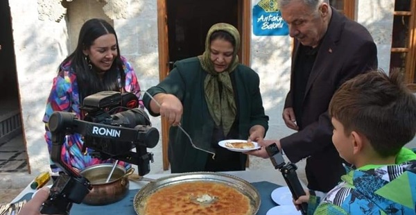 “Başkan Yılmaz Antakya lezzetlerini Türkiye’ye tanıtıyor”