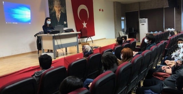 İskenderun’da aile içi şiddetle mücadele semineri