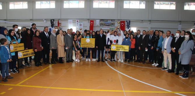 “Zeytin Dalı “Elele Gönül Gönüle” şampiyonluğa”