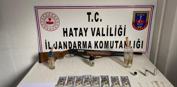 Hatay’da uyuşturucu operasyonunda sahte para çıktı