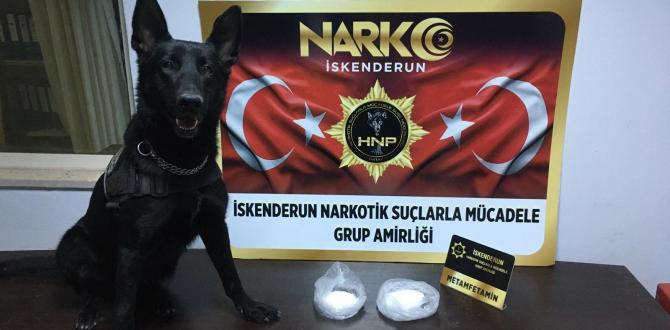 Otomobilin motorundan uyuşturucu çıktı