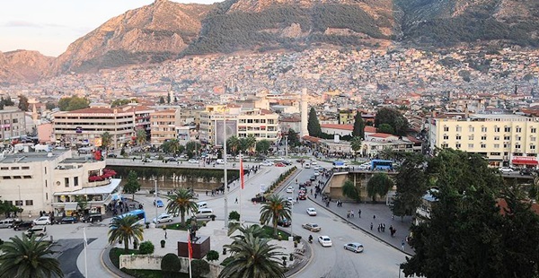 Hatay nüfusu 1 milyon 670 bin kişi