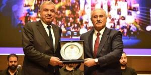“Başkan Yılmaz’dan Akarca’ya teşekkür”