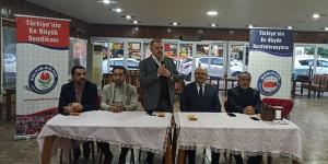Bayrakdar sözleşmeli öğretmenlerle buluştu