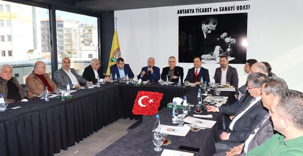 Akaryakıt sektörünün sorunları ATSO’da tartışıldı