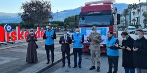 Hatay’da kardeşlik yüklü tırlar yola çıktı