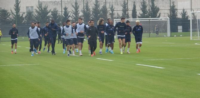 Ömer Erdoğan: “Fenerbahçe’ye saygı duyuyoruz”