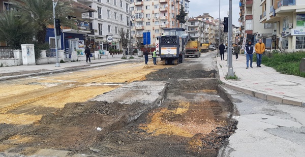 Antakya Fatih Caddesi’nde 3. etap çalışmalar başladı