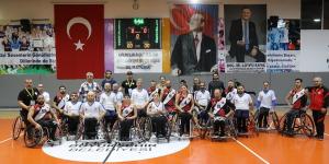 Namağlup lider yola devam dedi